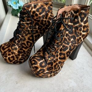 Handmade Havana Last- Jeffrey Campbell Size 8 women’s - Leopard print
